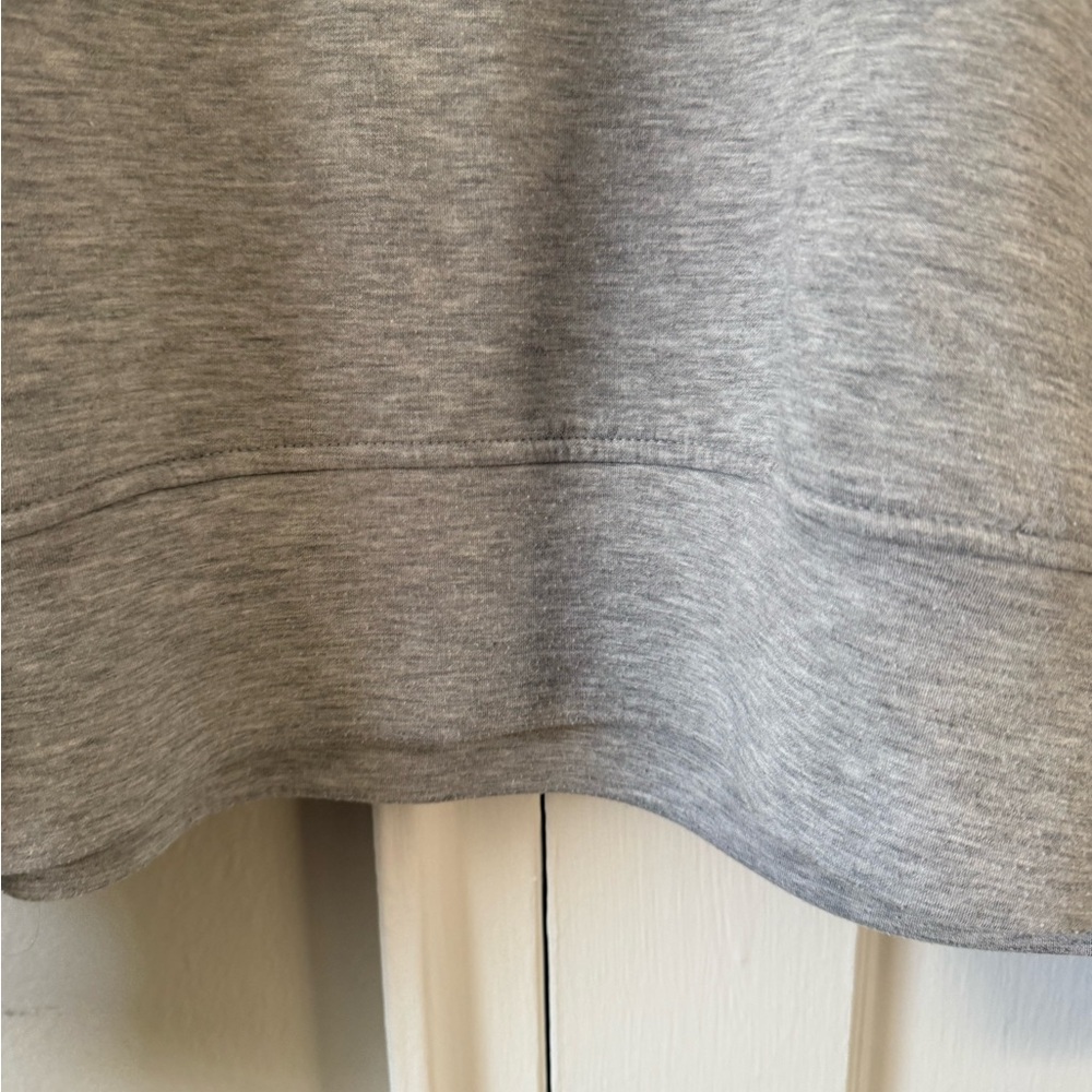 Old Navy Active Bounce Fleece Gray Quarter Zip Size Large - Picture 8 of 8